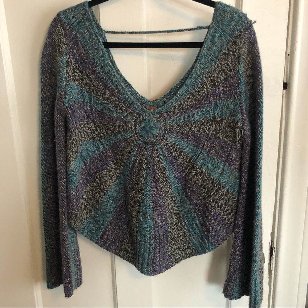 Free People knit crop sweater. Oversized.